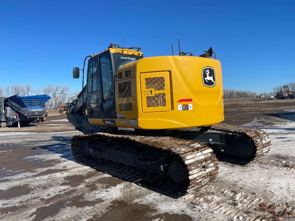 2022 John Deere 245G - Photo 3